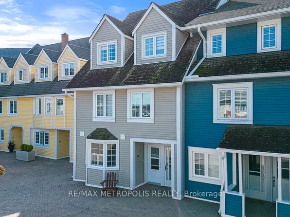 1500 Venetian Blvd #W9, Pt Edward, ON N7T 7W4