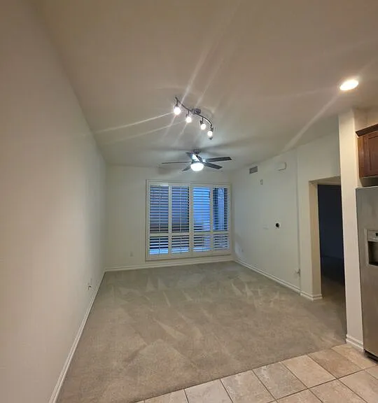 629 Traction Ave #227 — Photo 15