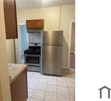 7955 S Emerald Ave #1 — Photo 8