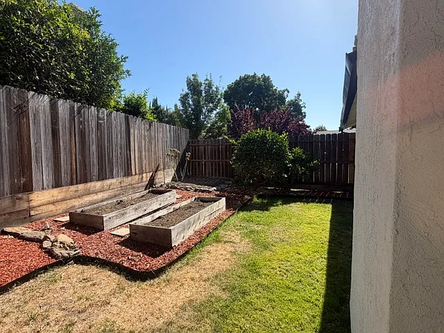 1017 Jayhawk Way — Photo 43