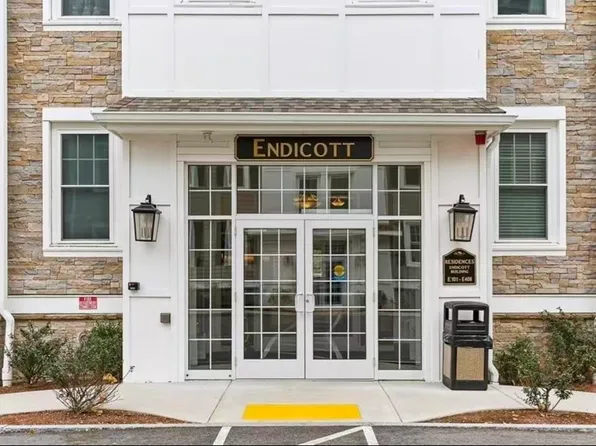 320 Middlesex Ave #E104, Medford, MA 02155