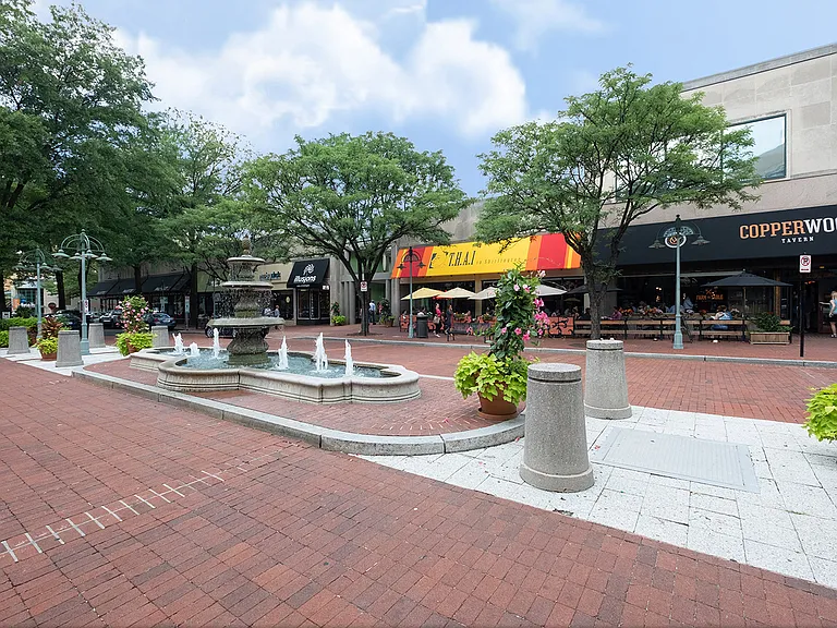 Shopping and dining are nearby