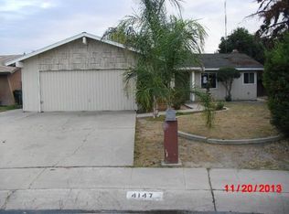 4147 W Robinwood Ave, Visalia, CA 93291
