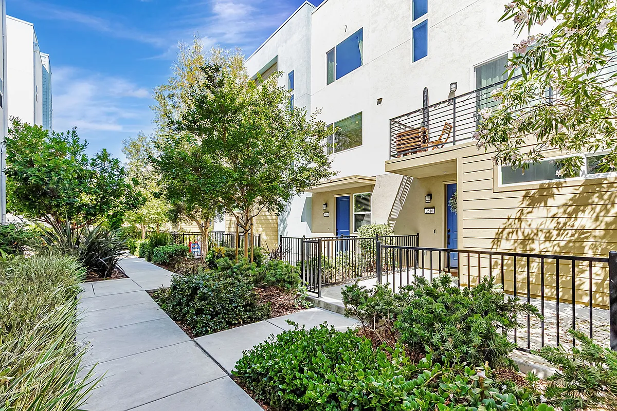 Building Photo - 2506 Fruit Ranch Loop