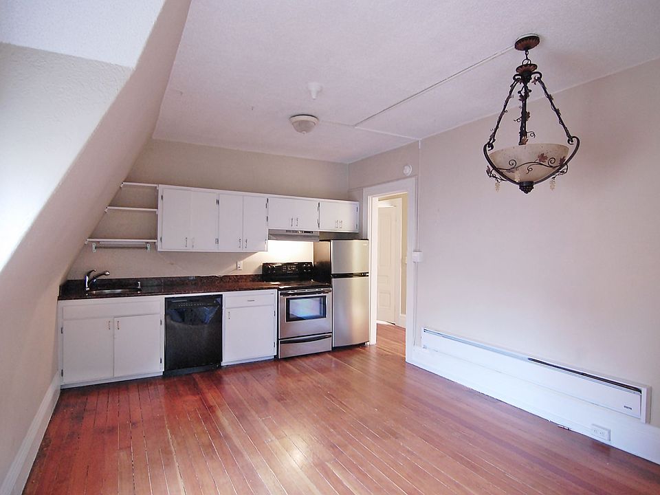1st image of 1809 Broadway APT 6A