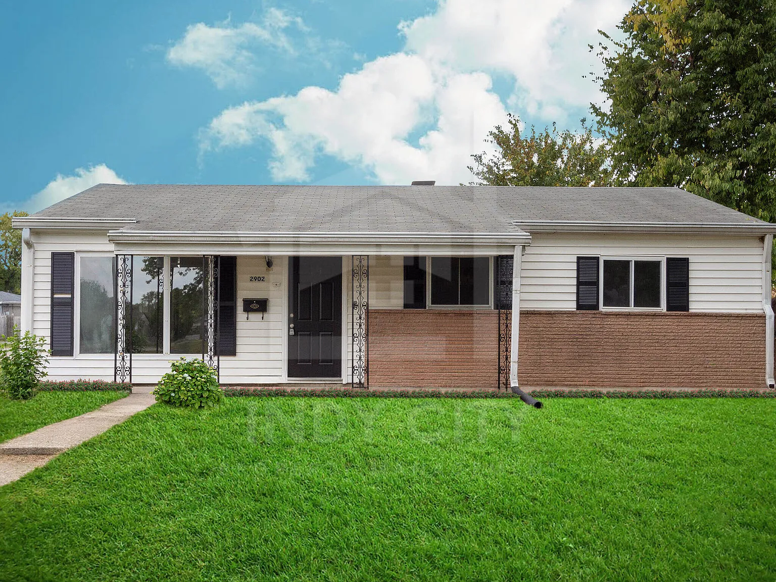 2902 Manlove Ave photo 1