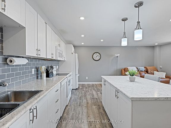 2nd image of 198 Scott St #308