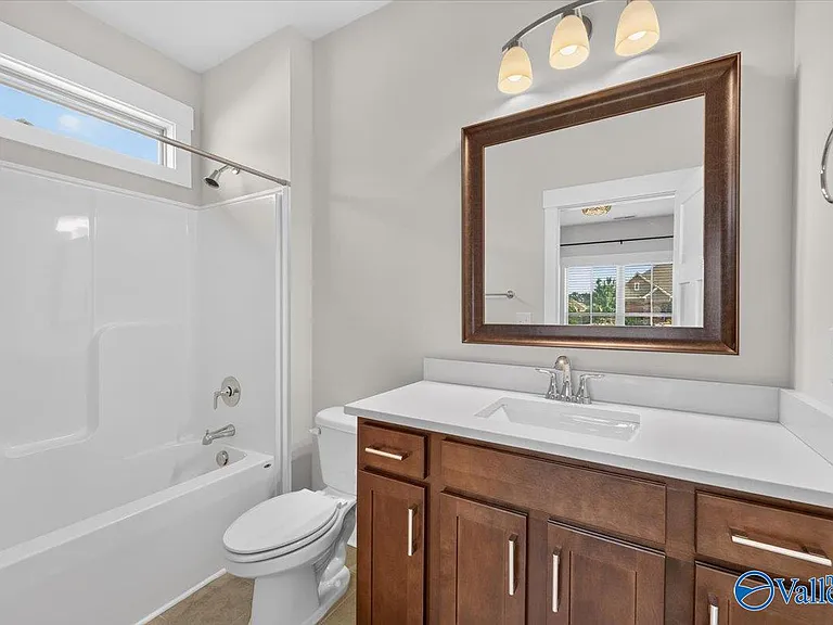 100 Bartram Way — Photo 14