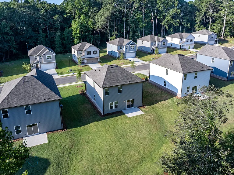 688 Evergreen Rd — Photo 26