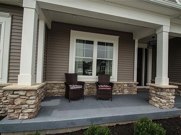 3rd image of LOT 6 27 Black Wood Cir