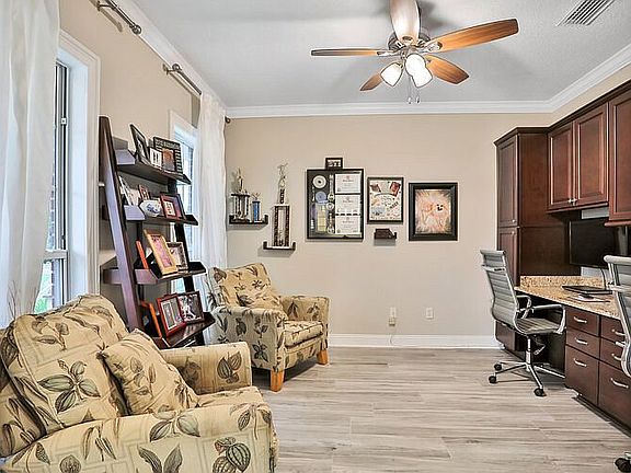 4th image of 1103 Gallant Fox Cir N