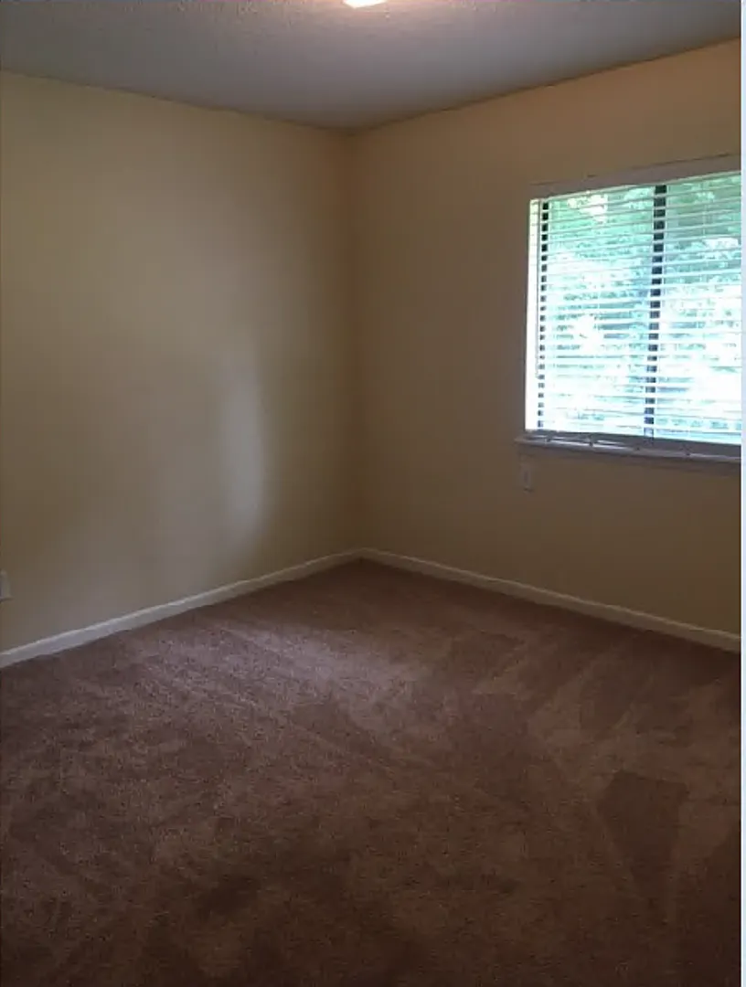 2 Bedroom/ 2 Bath Apartment — Photo 3