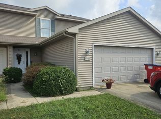 3906 Balmoral Dr, Champaign, IL 61822