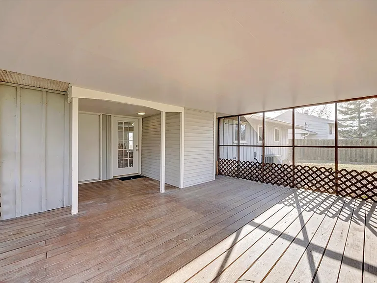 3515 N Stoneycrest Rd — Photo 17