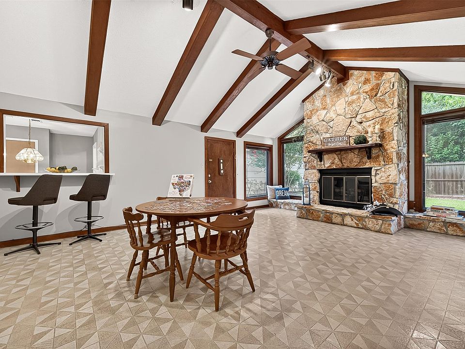 1st image of 5610 Belrose Dr