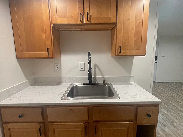 1520 N Union Ave #4 — Photo 6