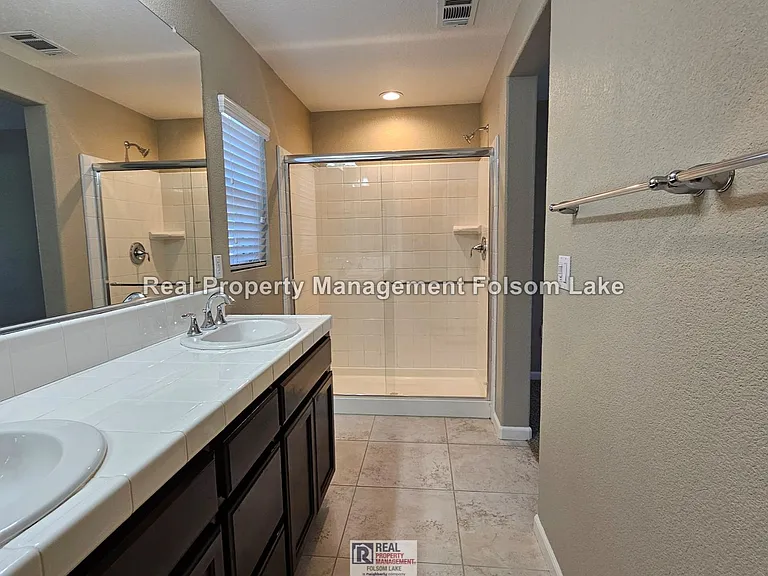 303 Cezanne Ln — Photo 16