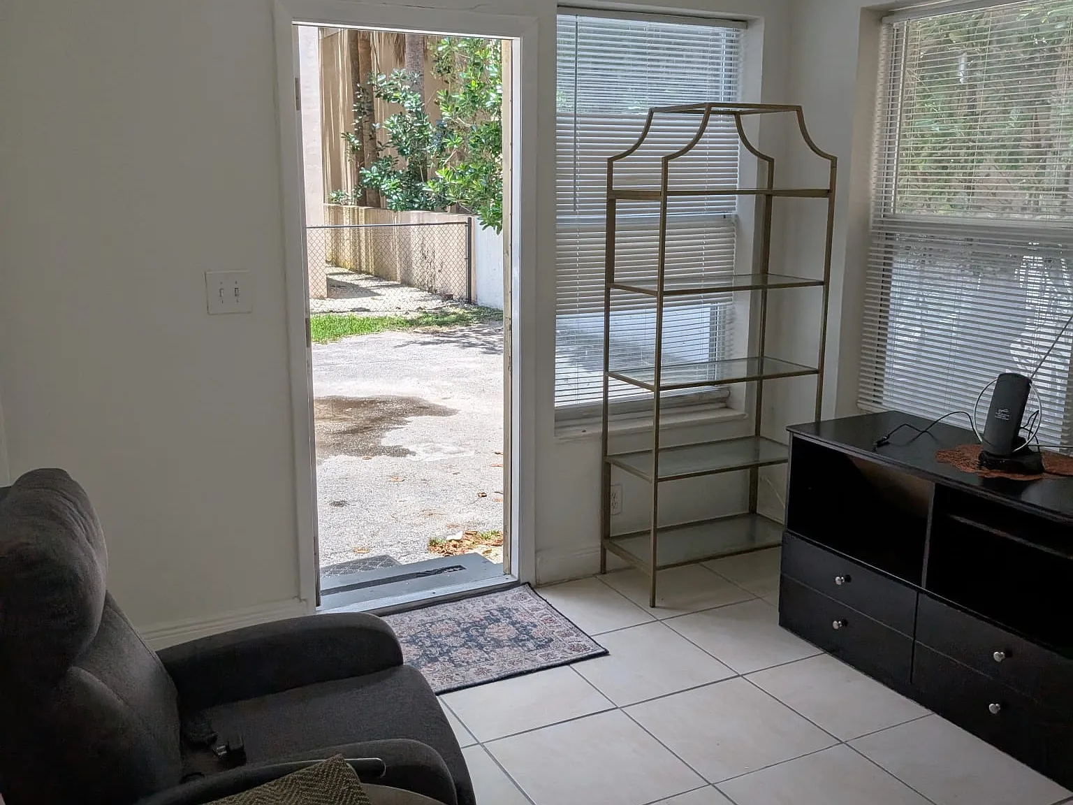 1 bed, 575 sqft, $1,500 — Photo 4