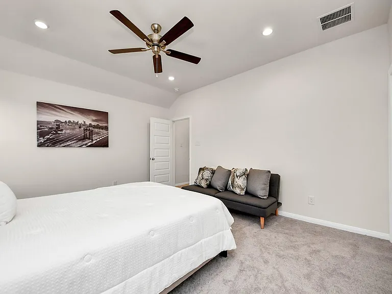 14967 Eagle Feather Dr — Photo 35