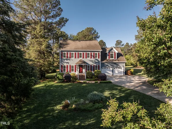 5812 N Beaver Ln, Raleigh, NC 27604