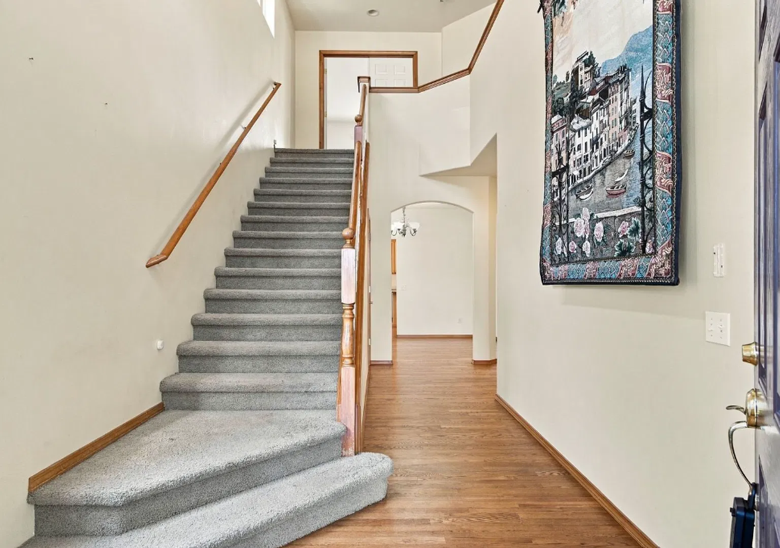 Immaculate Home In Coveted Jordyn Park! — Photo 2