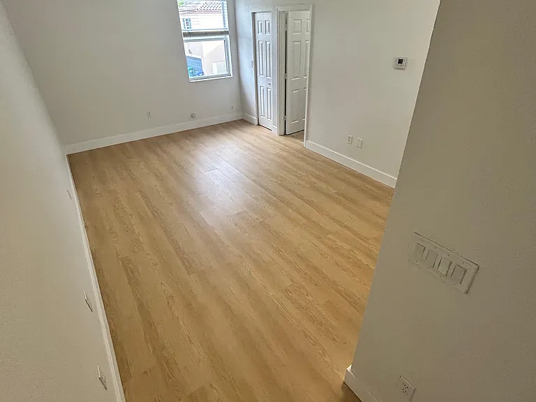 16946 SW 90th Ter — Photo 3
