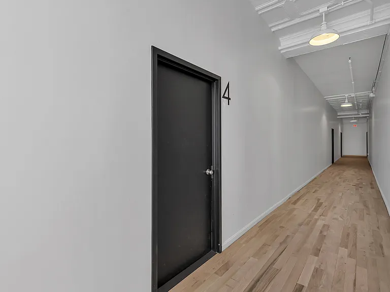 83 Main St #5 — Photo 16
