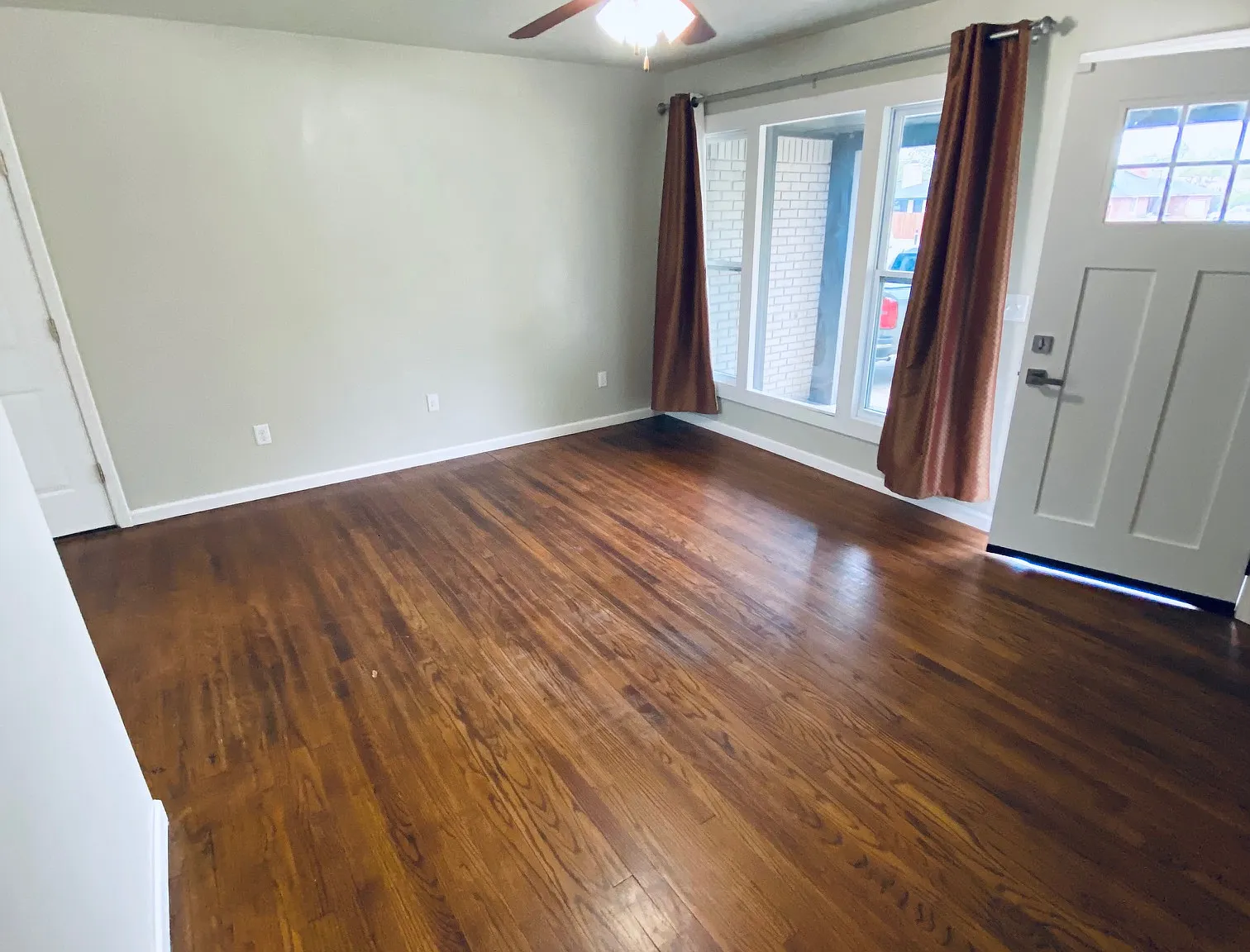 2 bed, 847 sqft, $1,175 — Photo 3