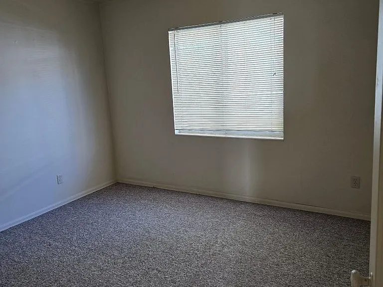 76 W Apricot Ave #2 — Photo 28