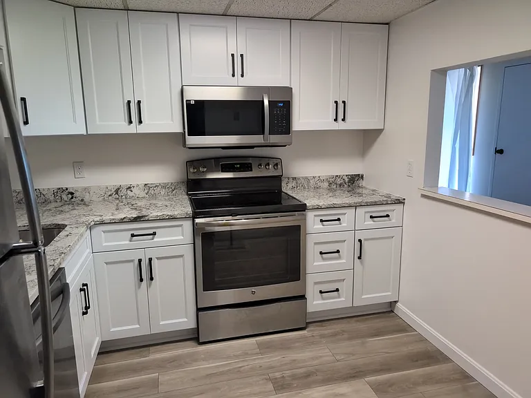 136 Centennial Ave #100 — Photo 9