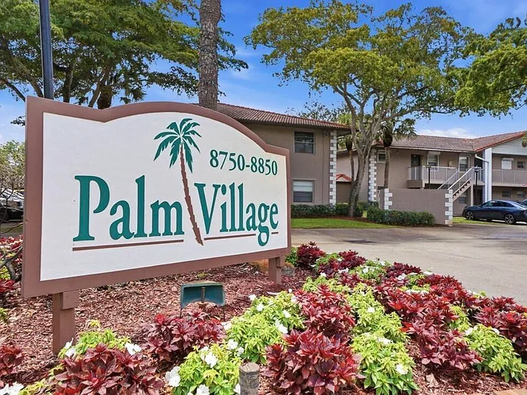 8820 Royal Palm Blvd #104 — Photo 25