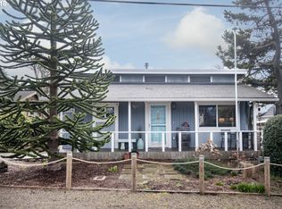 1616 NW 21st St, Lincoln City, OR