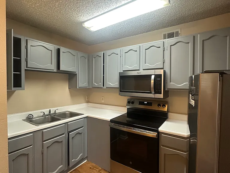 19221 San Marcos Hwy #B2 — Photo 7