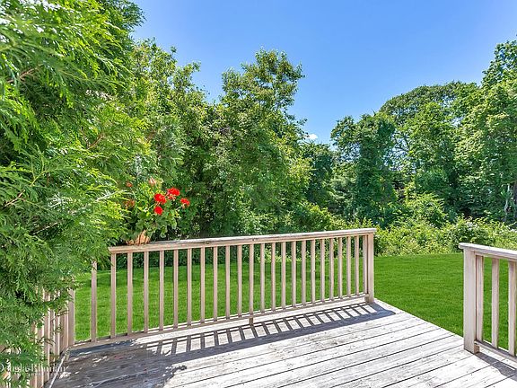 4th image of 2603 Willow Pond Dr
