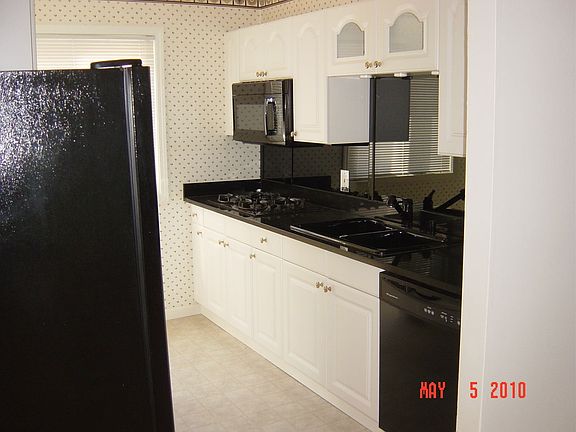 5th image of 12938 Beaverland St
