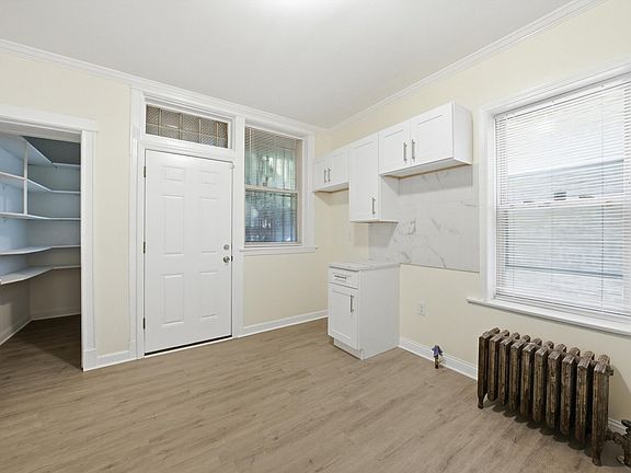 5th image of 6923 S Sangamon St