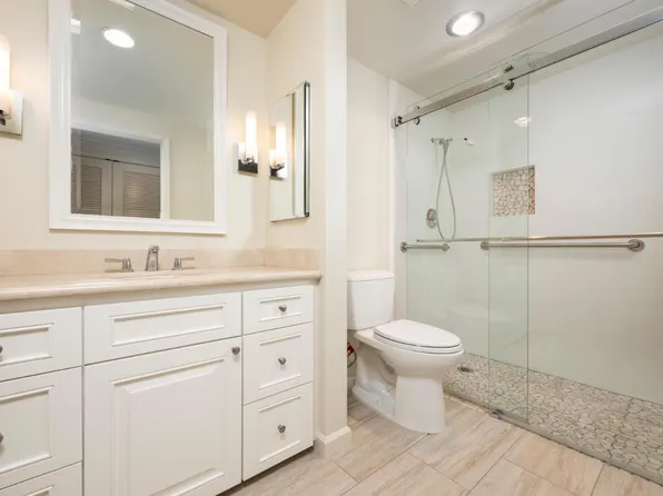 1 Baldwin Ave APT 509, San Mateo, CA 94401