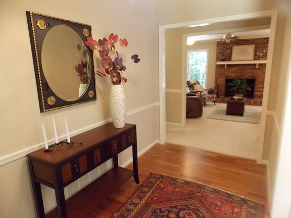 Freshly painted & bright