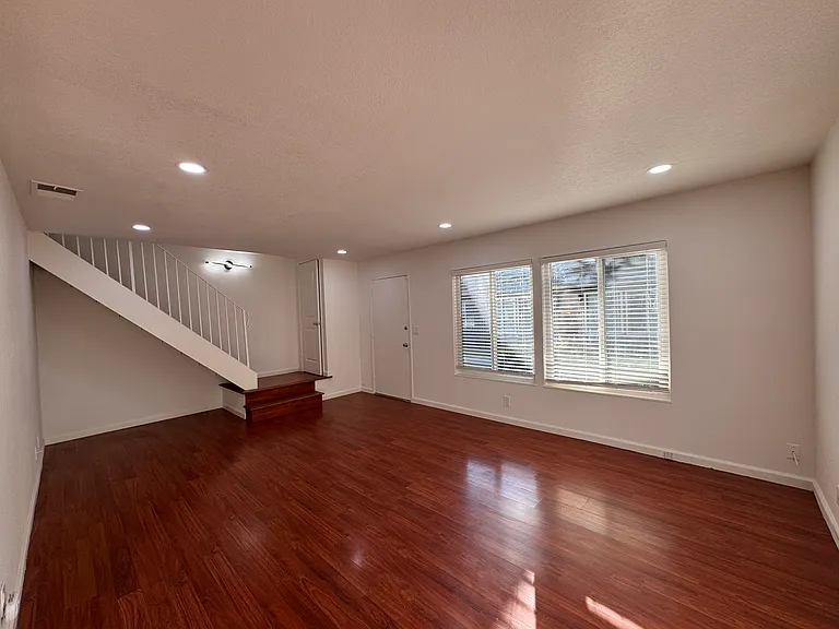 289 Palacio Royale Cir — Photo 4