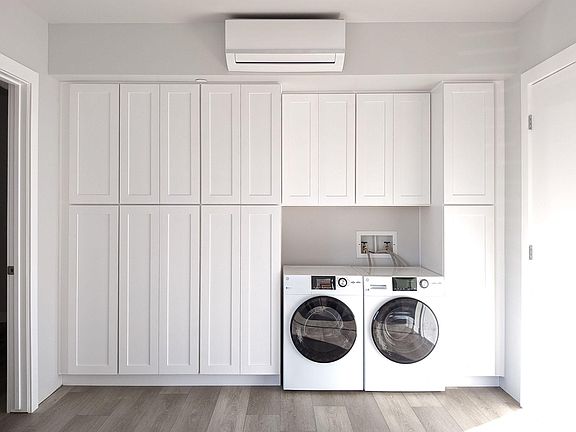 5th image of 3841 Richmond St APT 1