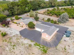615 Bolsa Rd, Gilroy, CA 95020