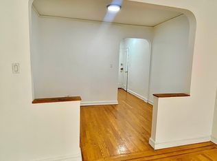 8383 118th St APT 1F, Kew Gardens, NY 11415
