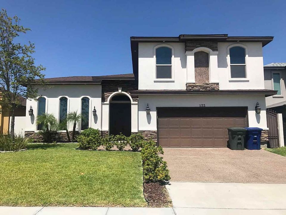 1st image of 122 Senegal Palm Dr