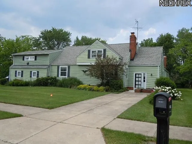 21863 Louis Rd photo 1
