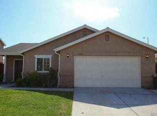 12219 Canyon Hill Ave, Sylmar, CA 91342