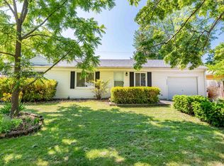 23300 Harrellson St, Macomb, MI 48042