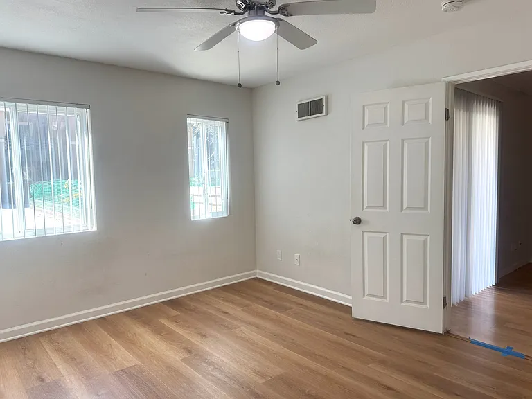 7405 Charmant Dr #2417 — Photo 13