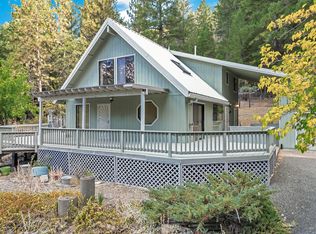 121 Fox Ln, Hayfork, CA 96041
