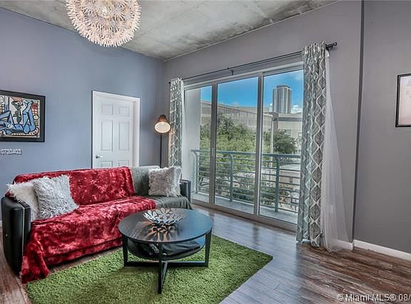 5th image of 133 NE 2nd Ave APT 309