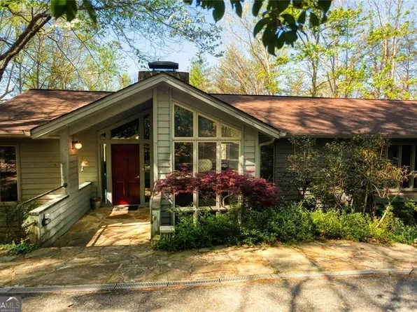 70 Doe Run, Sautee Nacoochee, GA 30571